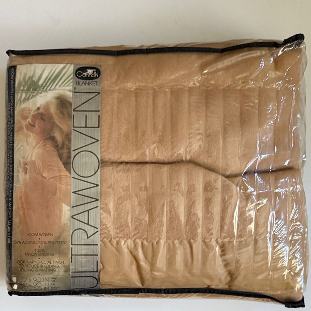Vintage Ultra Woven Cannon Tan Acrylic Blanket Full Size New